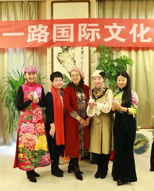 1603705819188307.jpg 一路3.jpg